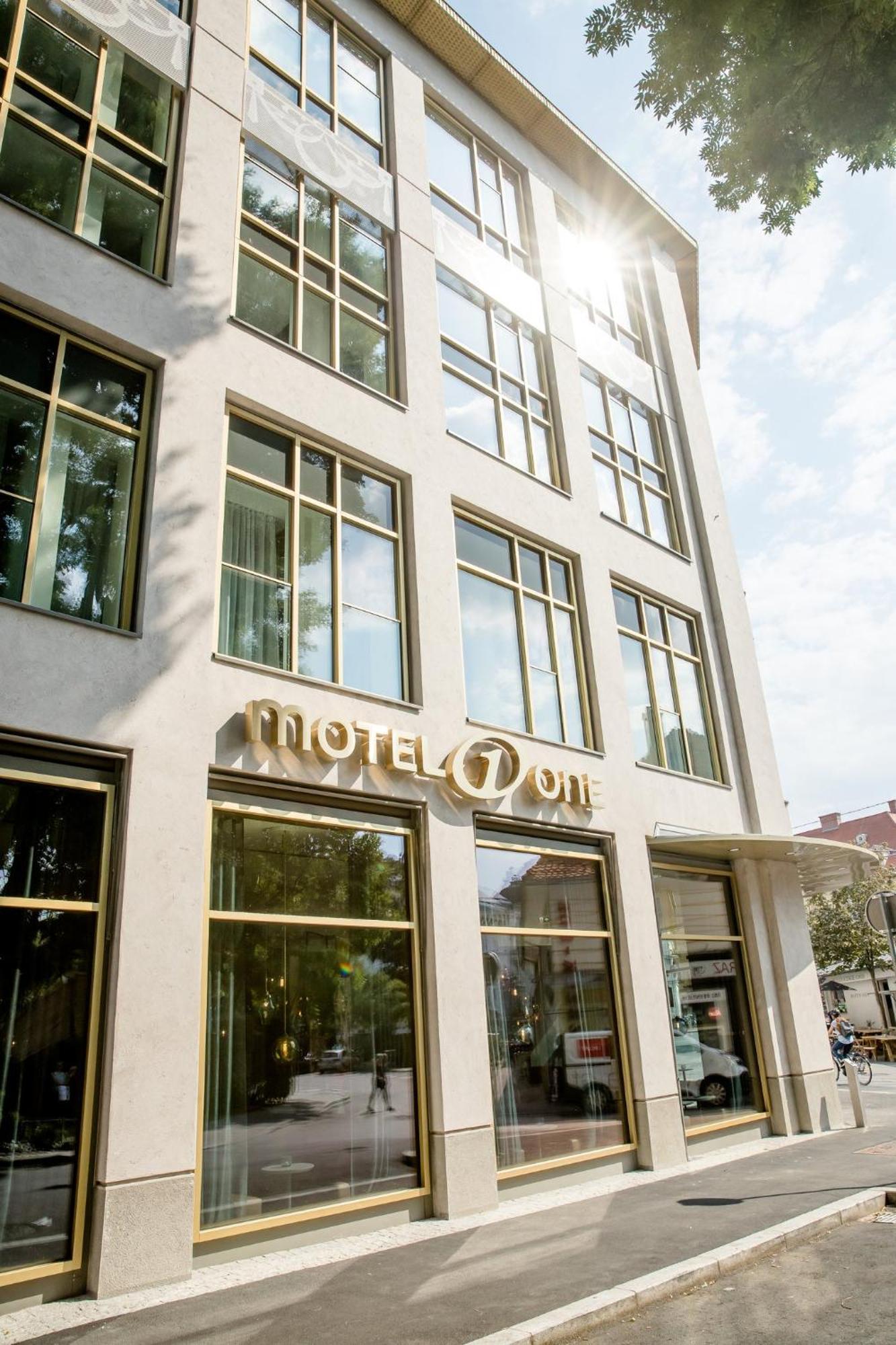 Motel One Graz Exterior photo